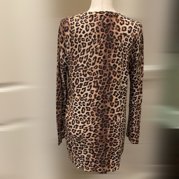 Chico's Peyton Animal Print V-Neck Boyfriend Cardigan Black/Brown M/8 - Picture 6 of 9